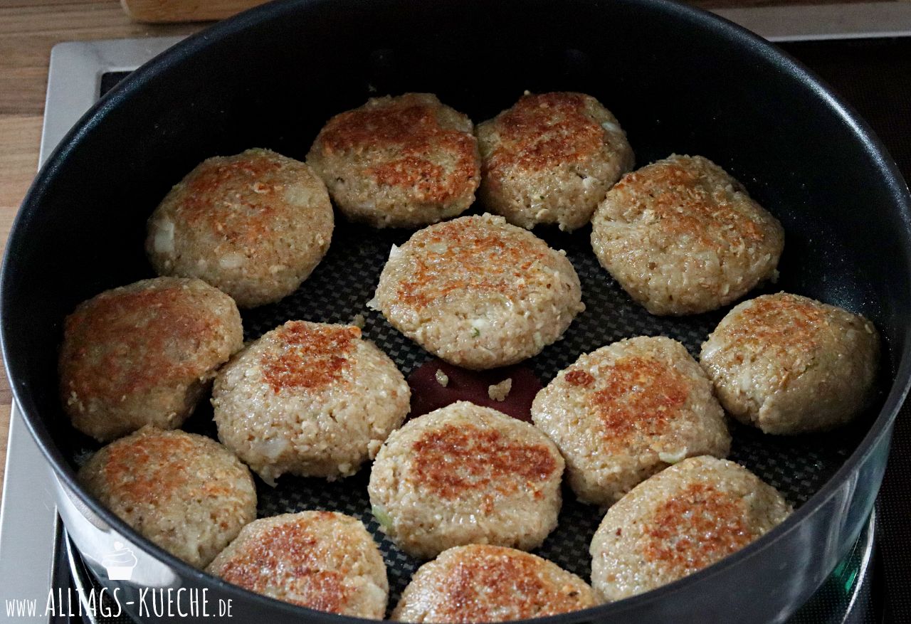 Rezept vegetarische Gruenkern Frikadellen