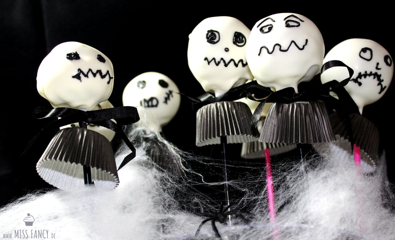 Rezept-Halloween-Cake-Pops-Jack-Skellington-food-blog