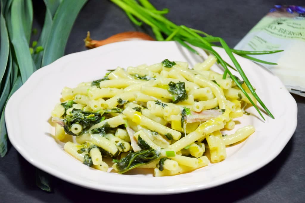 One Pot Pasta Makkaroni Blattspinat | Miss Fancy - Rezepte für jeden Tag