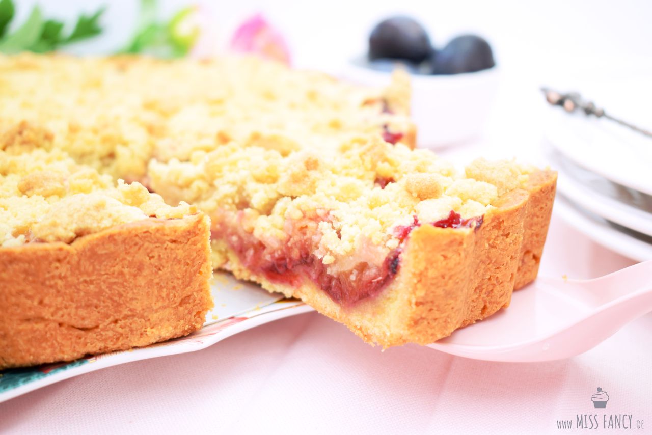 Rezept Zwetschgenkuchen mit Mürbeteigboden und Streusel Missfancy Foodblog1.