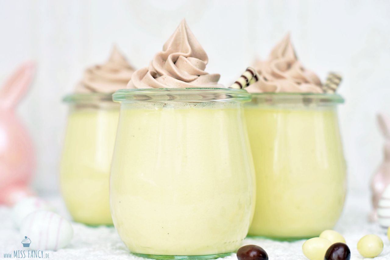 Rezept-Eierlikör-Panna-Cotta-Ostern-min