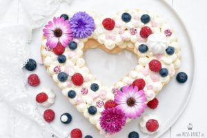Rezept-Muttertag-Heart-Cake-Letter-Cake