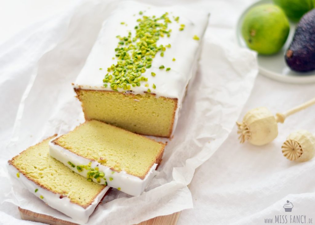 Rezept-Low-Carb-Avocado-Mandel-Kuchen