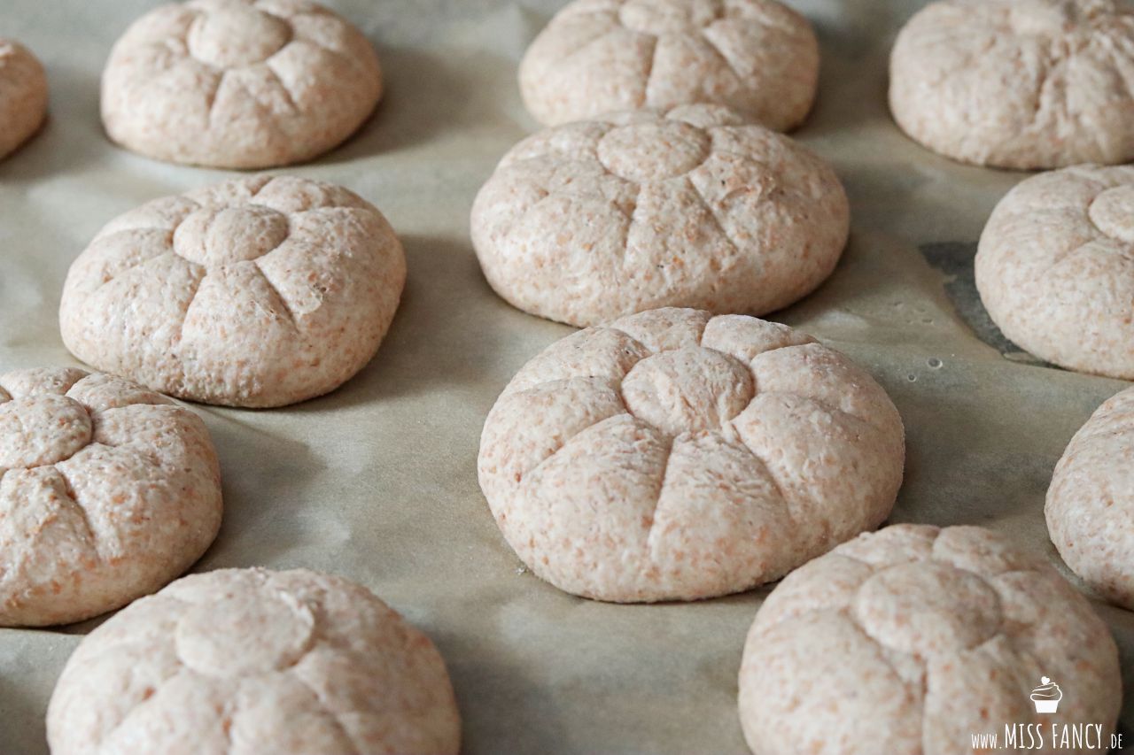 Rezept-Dinkelvollkorn-Brötchen
