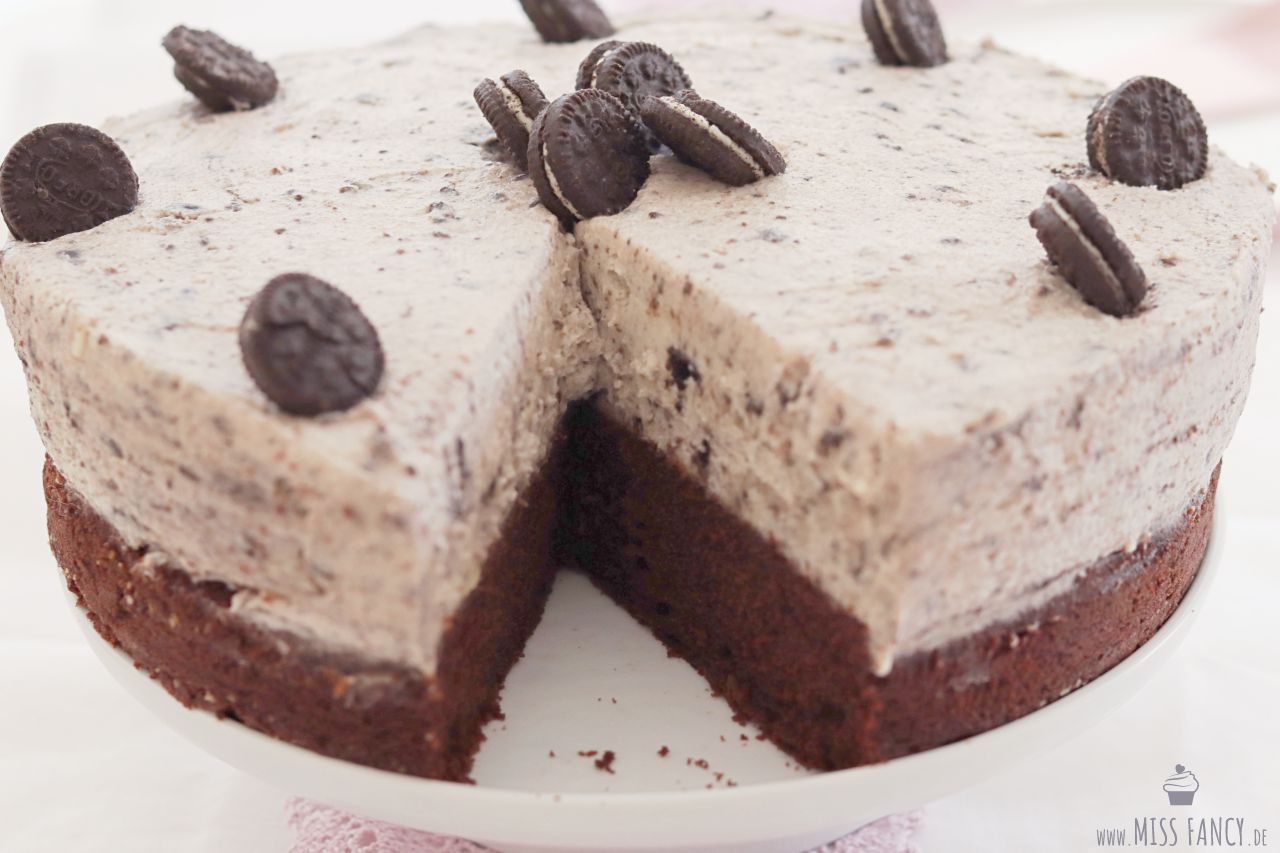 Rezepte-Oreo-Brownie-Torte-2