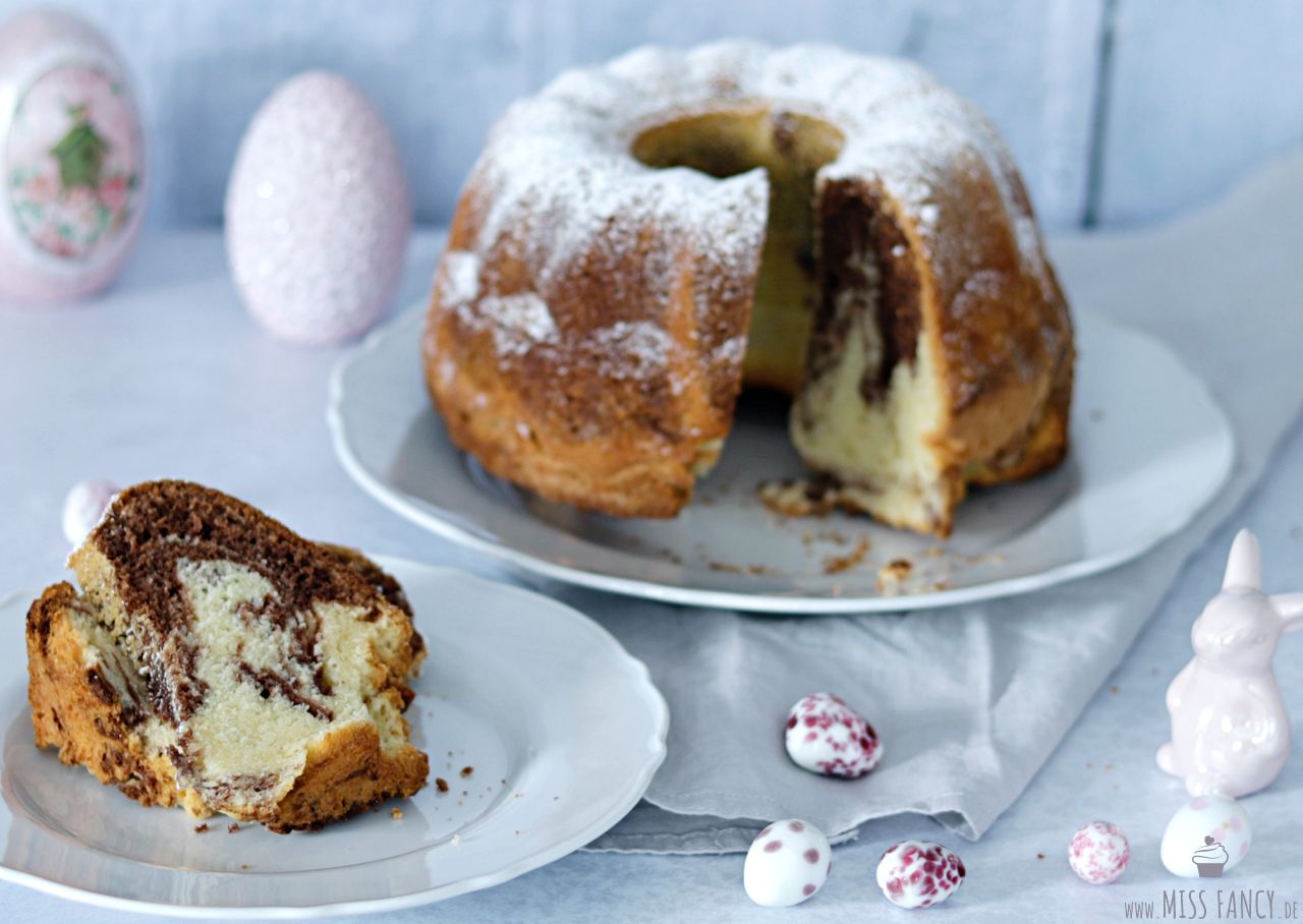 Saftiger Eierlikörkuchen mit nur wenigen Zutaten