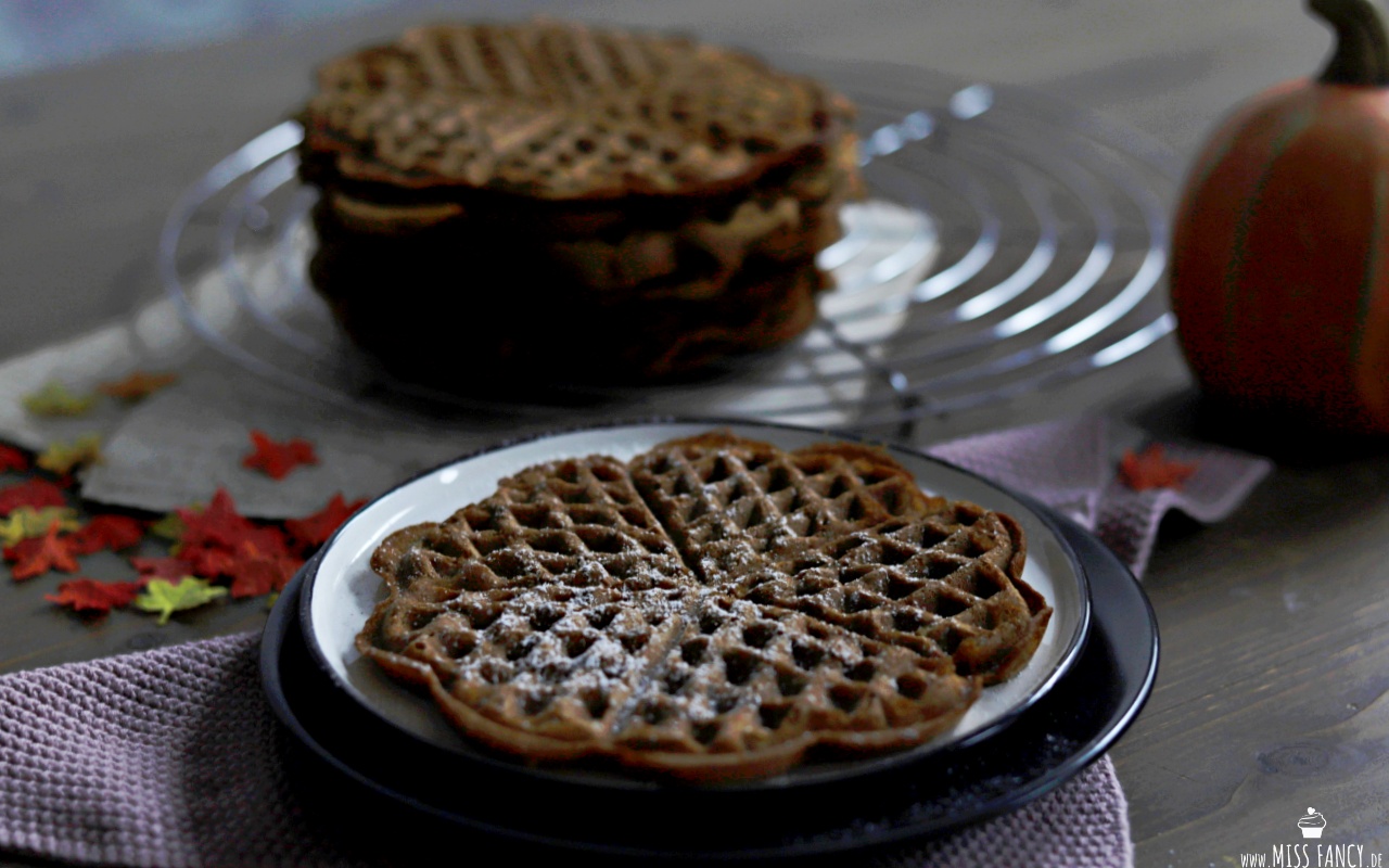 Süsse Kürbiswaffeln im Herbst